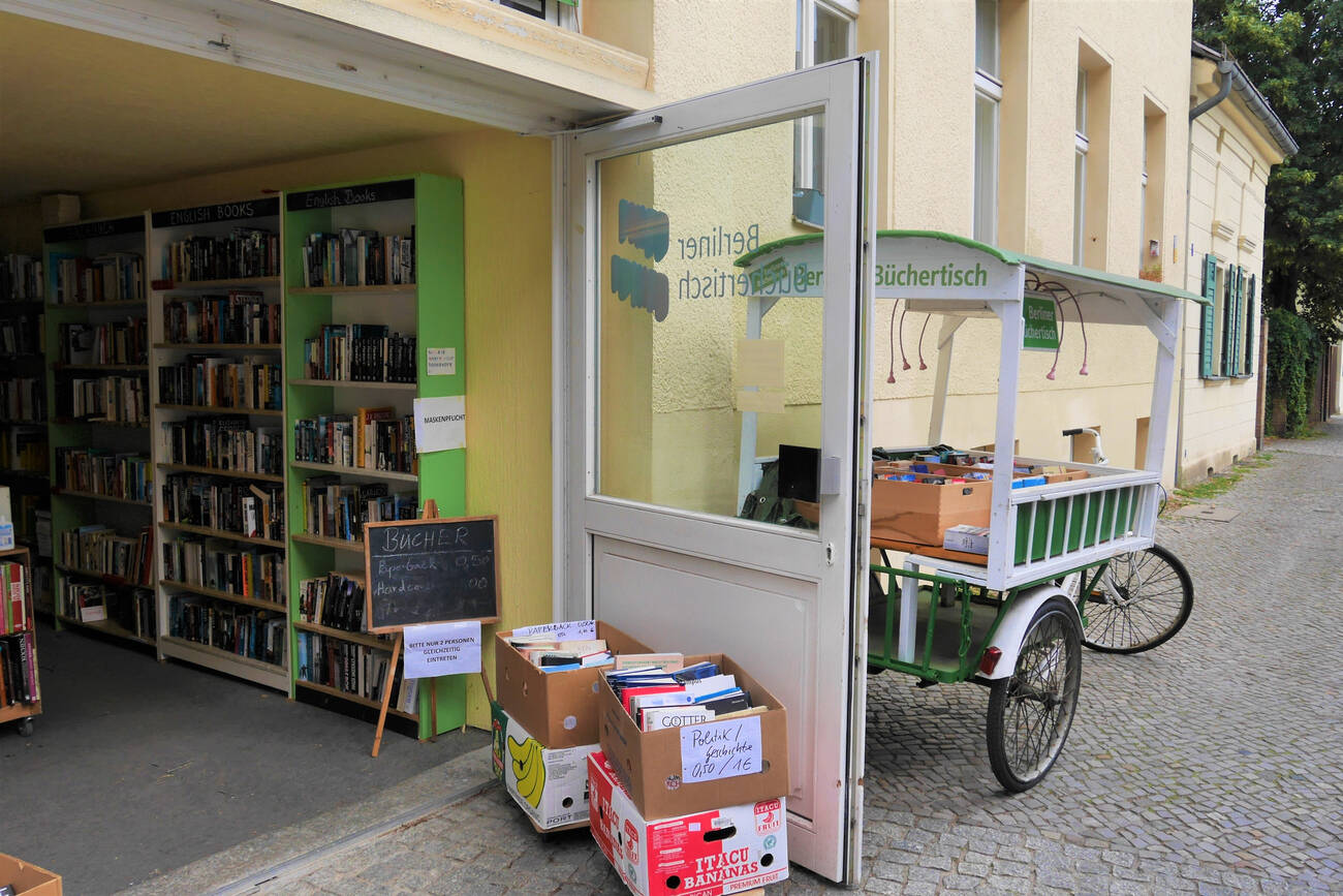 Unterstütze uns Donnerstags in unserem kleinen Buchladen in Neukoelln