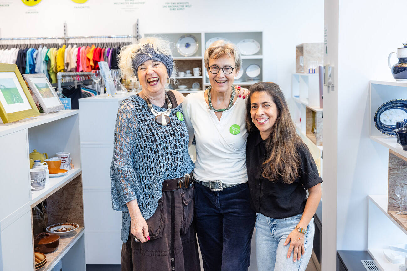 Your meaningful summer volunteering at the Oxfam Shop Frankfurt
