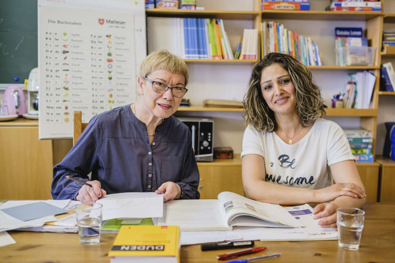 Als Sprachheld in beim Deutsch lernen unterstützen